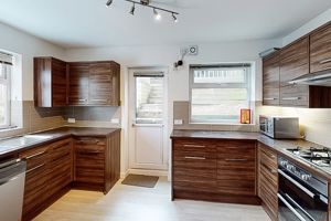 Kitchen- click for photo gallery